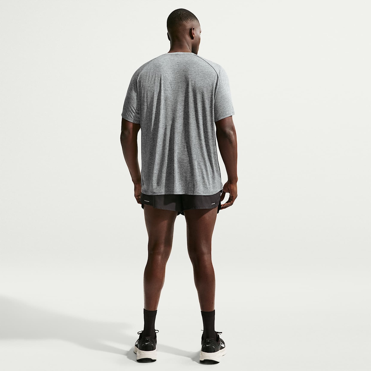 Nike Stride Men's Dri-FIT ADV Short-Sleeve Running Top – Smoke Grey/Heather