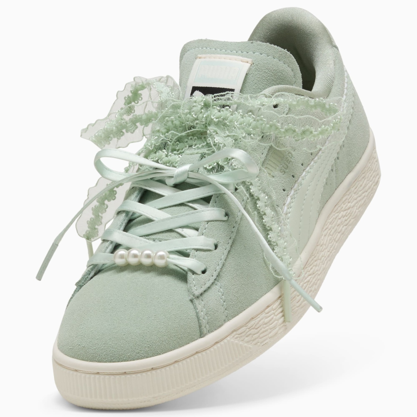 Suede Bloom Sneakers Women – Soft Grass-Sage Glow