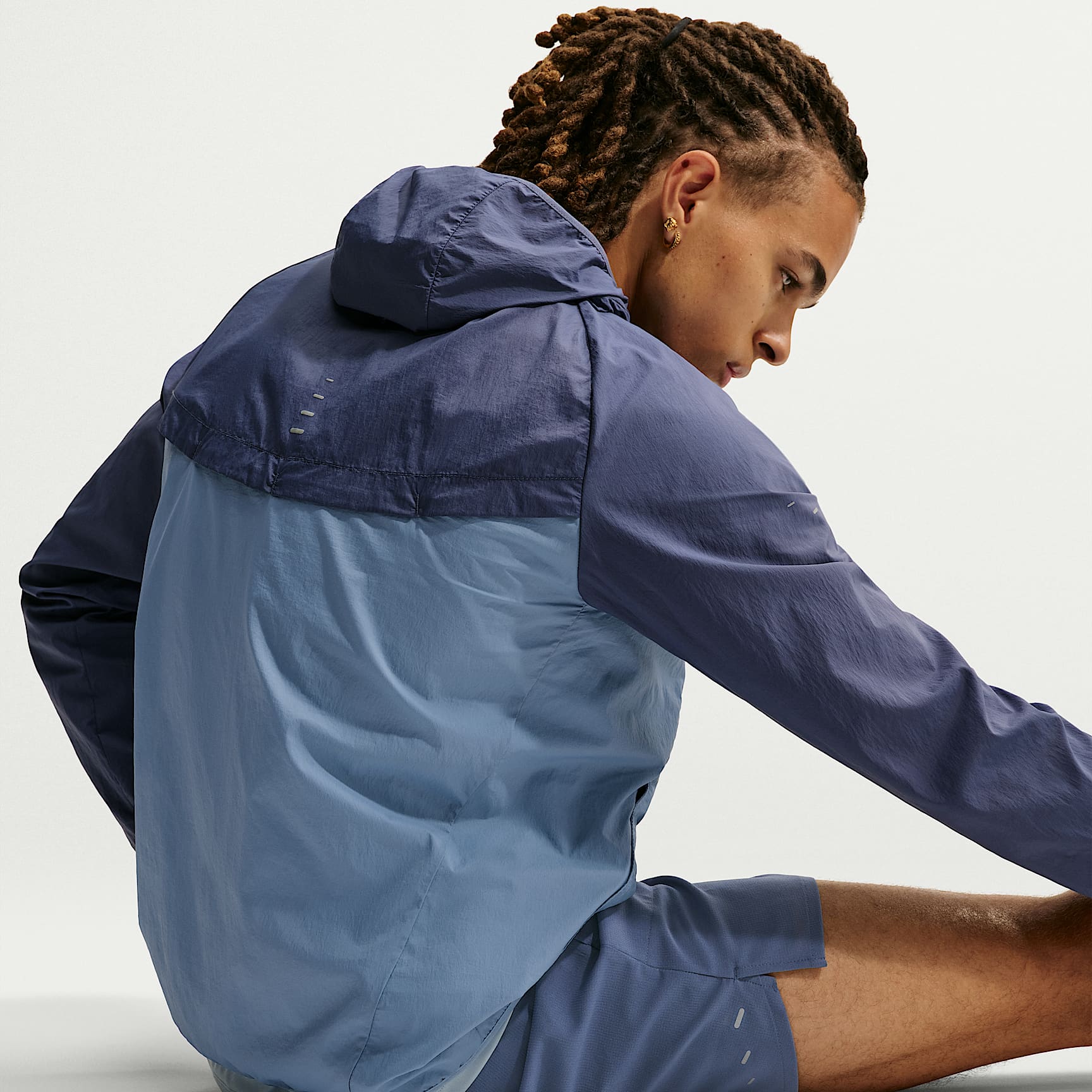 Nike Stride Men's Repel UV Running Jacket – Diffused Blue/Work Blue