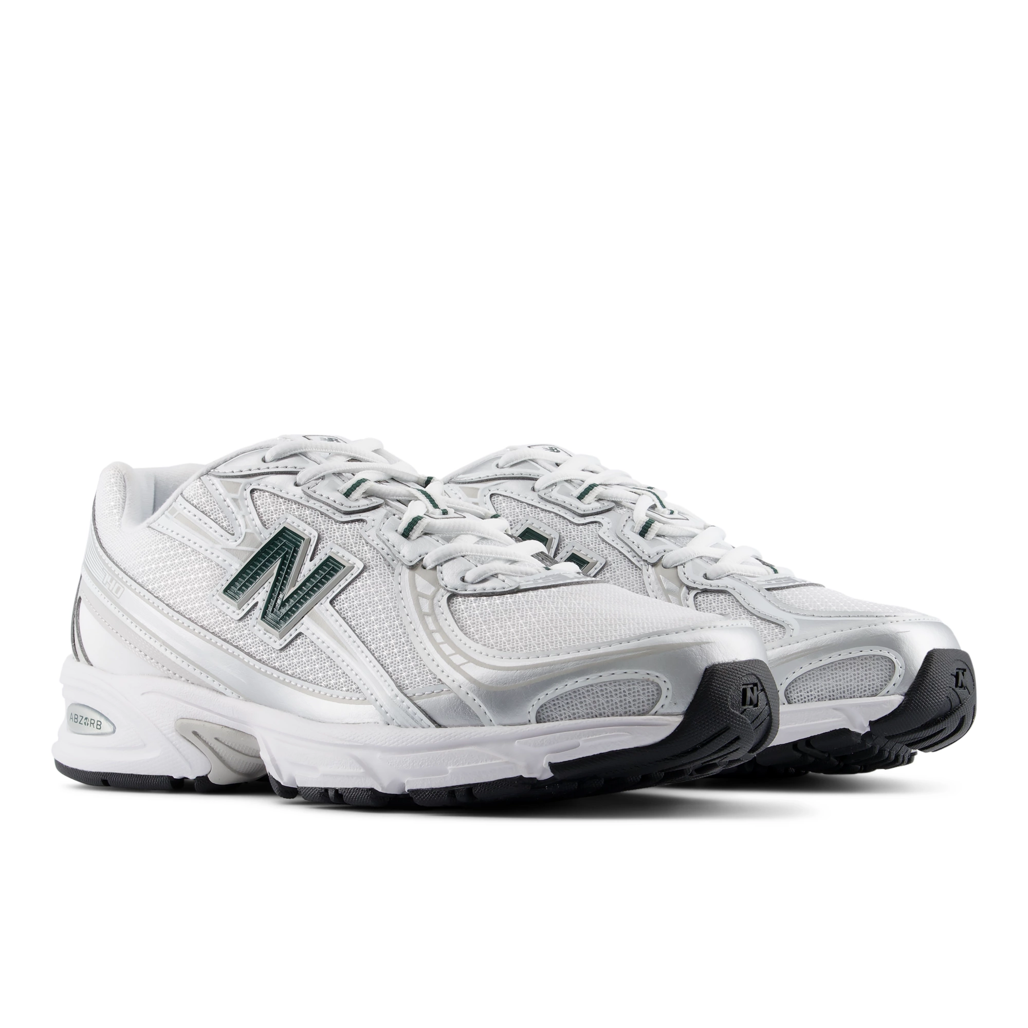 740 – WHITE with NORDIC GREEN