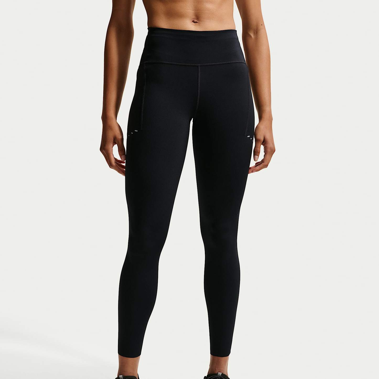 Nike Swift Women's High-Waisted 7/8 Running Leggings with Pockets – Black