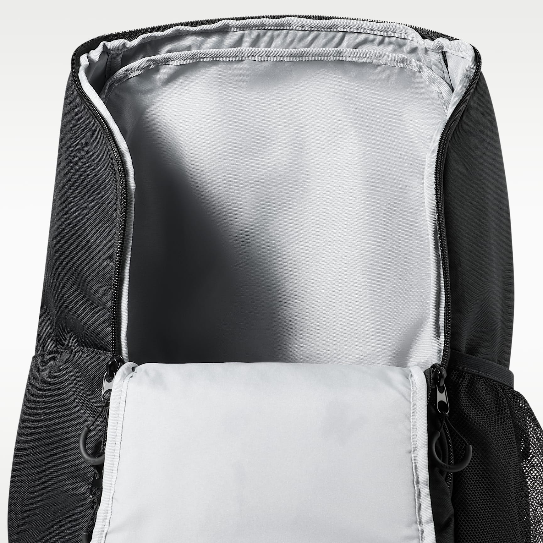 Nike Varsity Elite Backpack (32L) – Black/Black/Metallic Silver