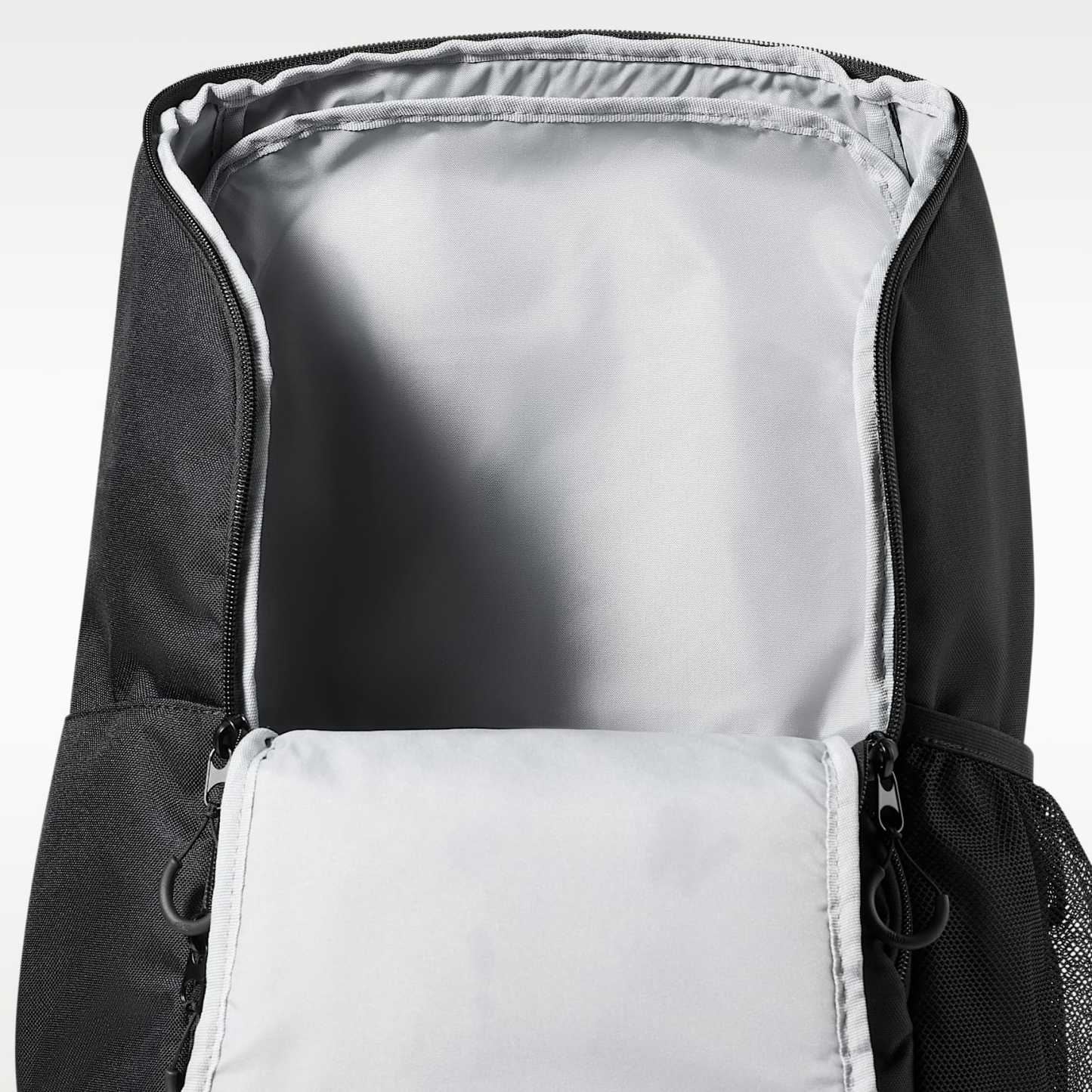 Nike Varsity Elite Backpack (32L) – Black/Black/Metallic Silver