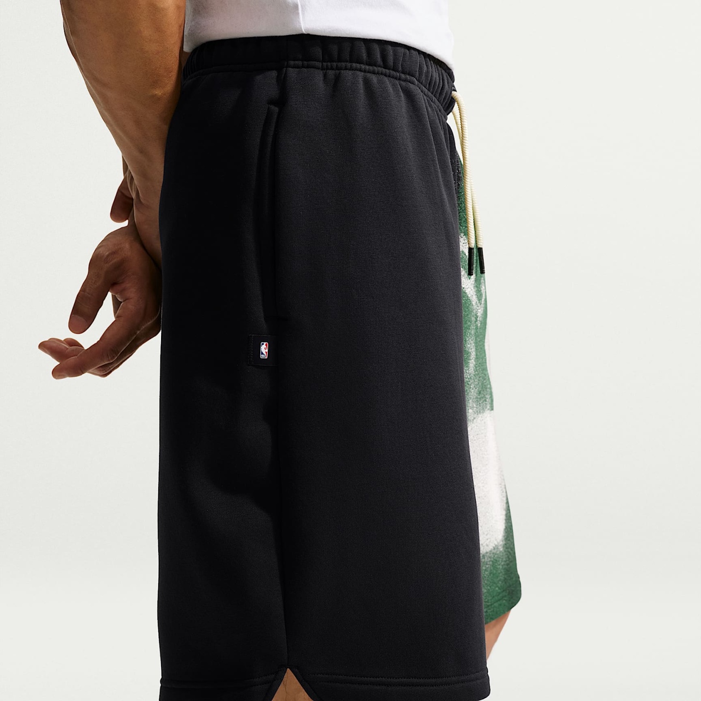 Boston Celtics Standard Issue Nike Men's Fleece Basketball Shorts – Black/White