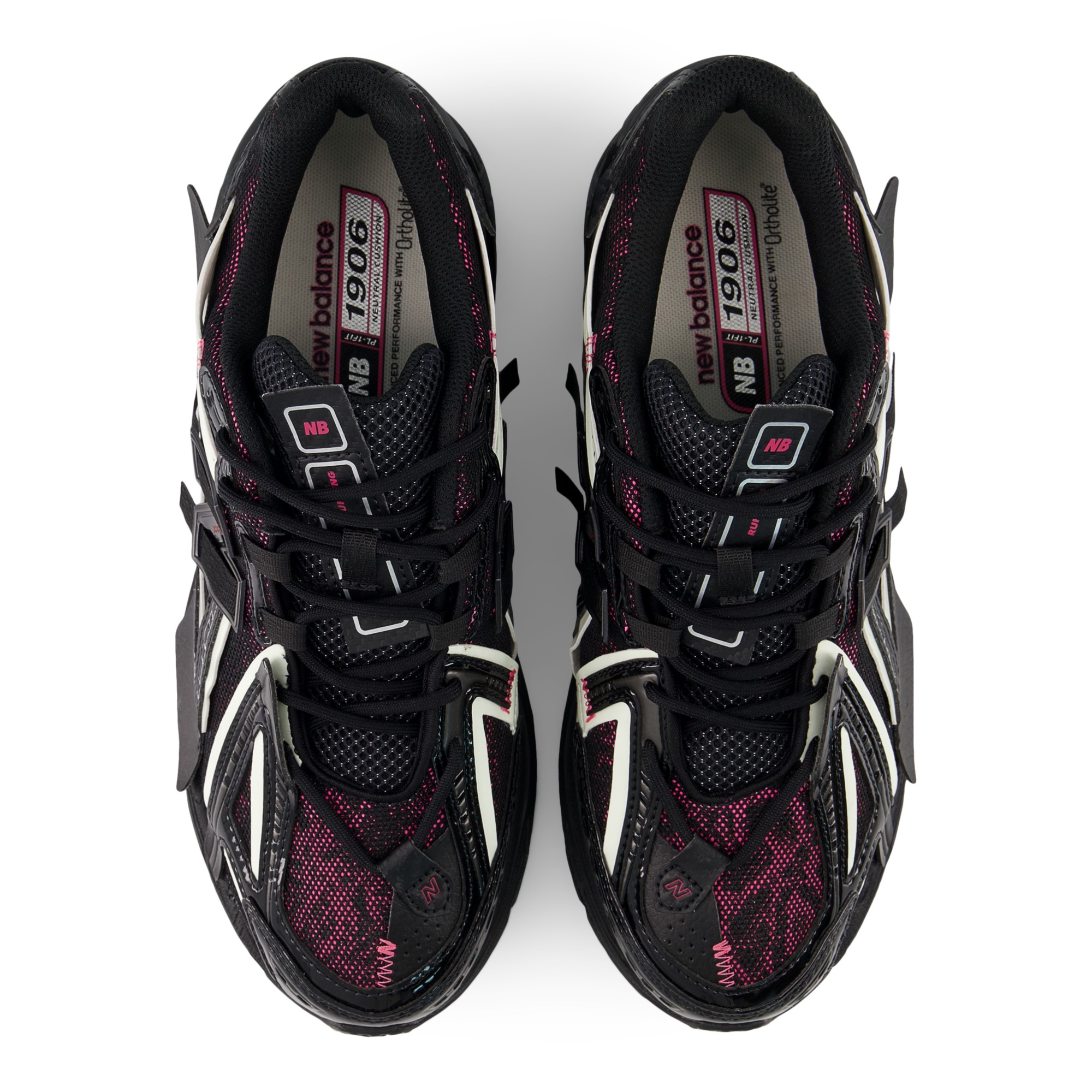 1906A – Black with Dragon Berry and White