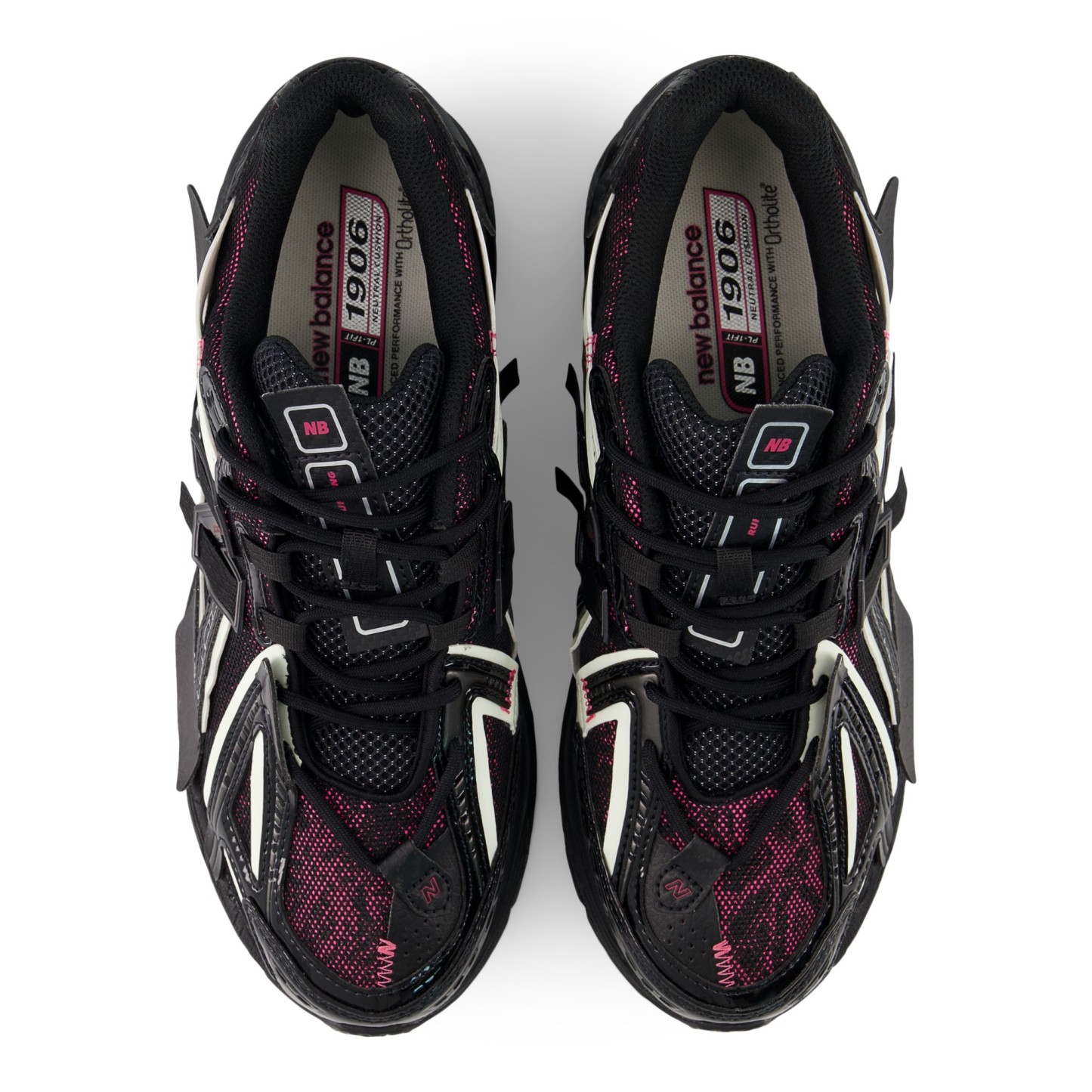 1906A – Black with Dragon Berry and White