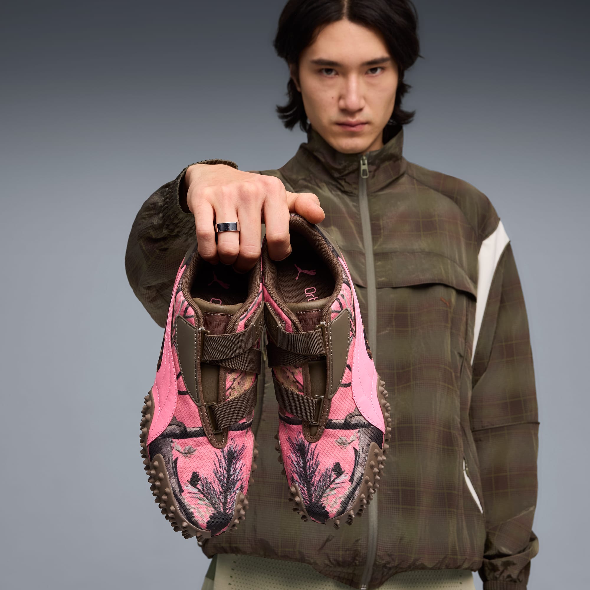 Mostro Camo II Sneakers Unisex – Chocolate-Strawberry Burst