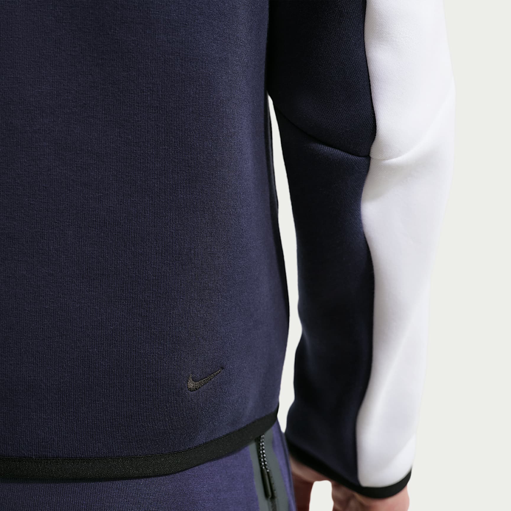 Nike Tech Men's Fleece Windrunner Full-Zip Jacket – White/Obsidian/Speed Red
