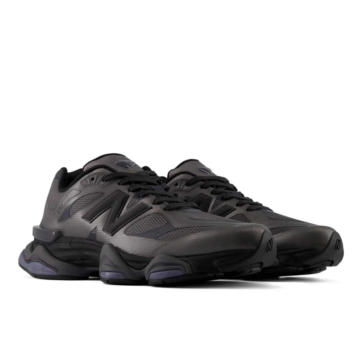 9060 – BLACK with METEORITE