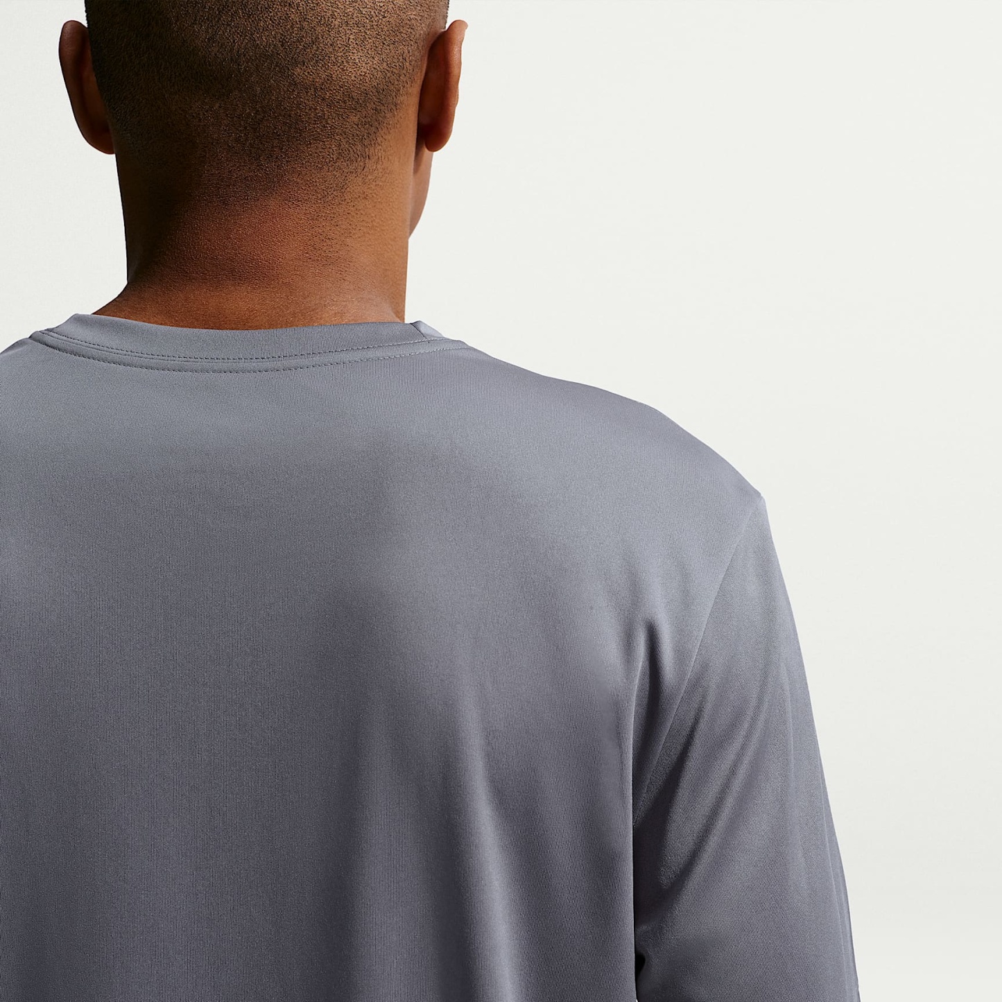 Nike Men's Dri-FIT Training T-Shirt – Smoke Grey/Black