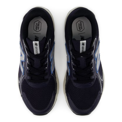 Fresh Foam Amaste – BLACK with SILVER METALLIC and ANALOG BLUE