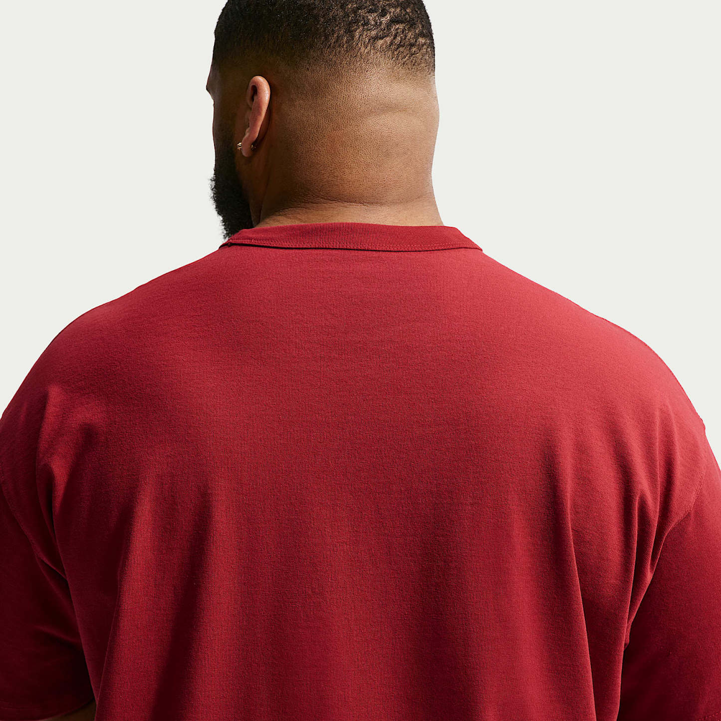 Nike Sportswear Premium Essentials Men's T-Shirt – Team Crimson
