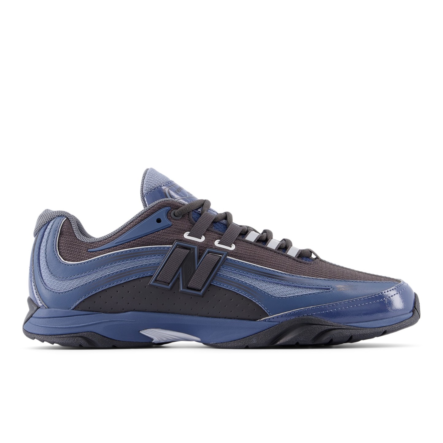 RC56 – Black with Blue Gemstone