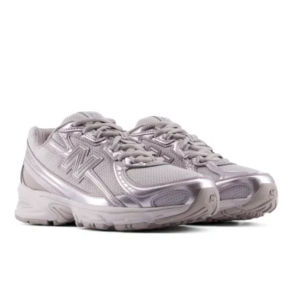 740 – HORIZON GREY with TRUFFLE METALLIC