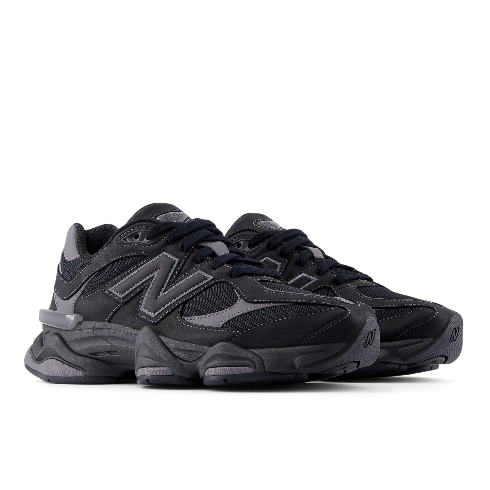 9060 – BLACK with CASTLEROCK