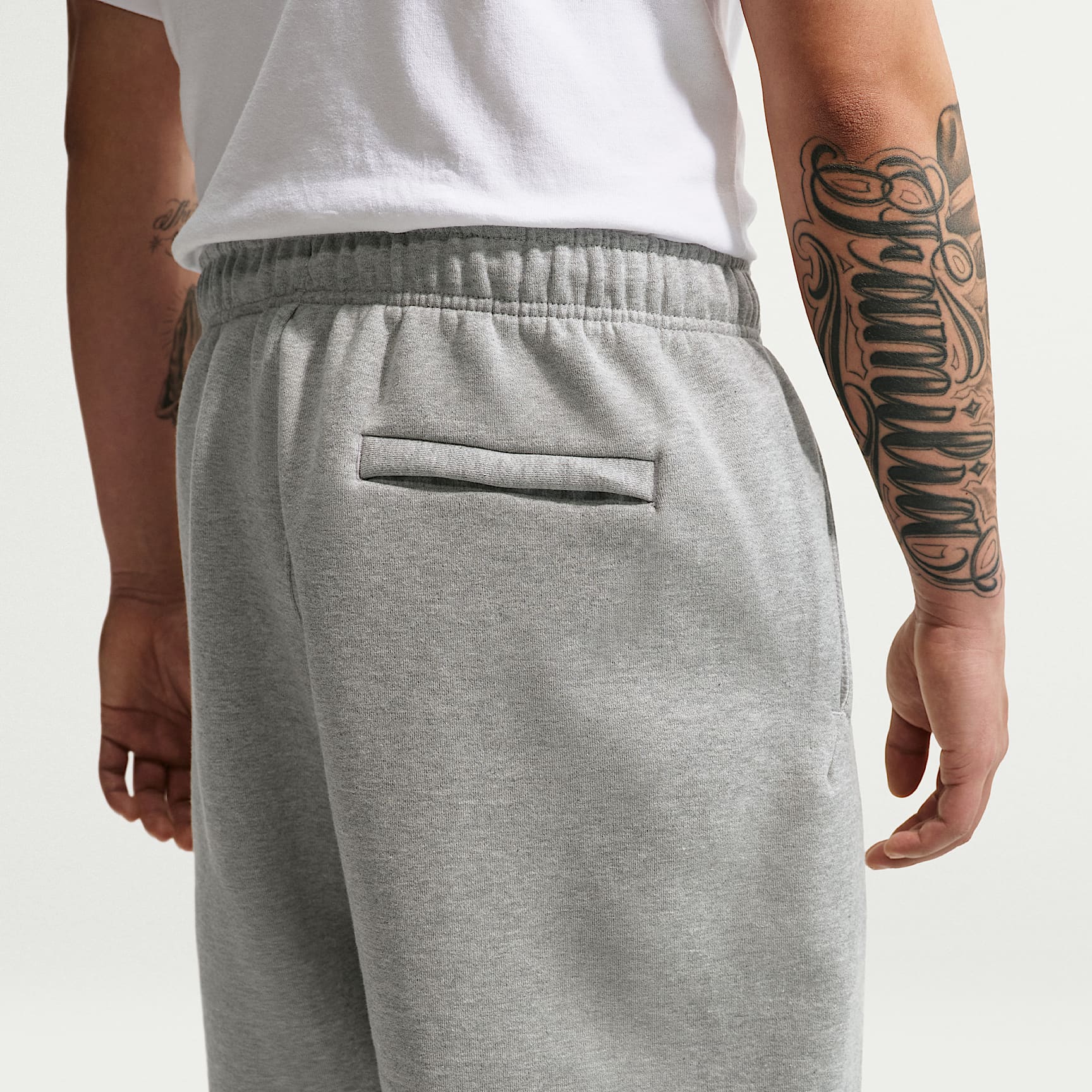 Nike Solo Fleece Men's Cuffed Trousers – Dark Grey Heather/Sail