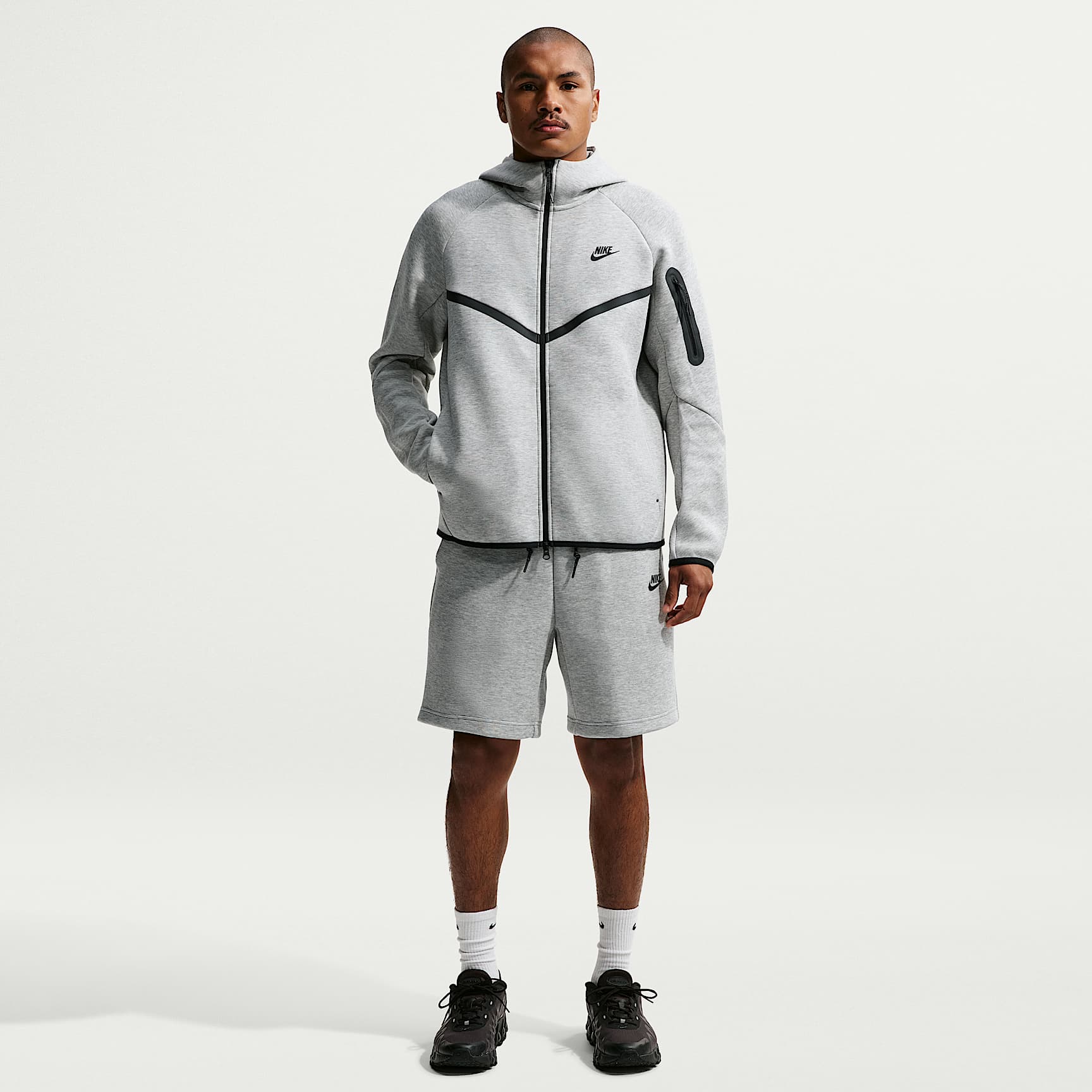Nike Tech Men's Fleece Windrunner Full-Zip Jacket – Dark Grey Heather/Black