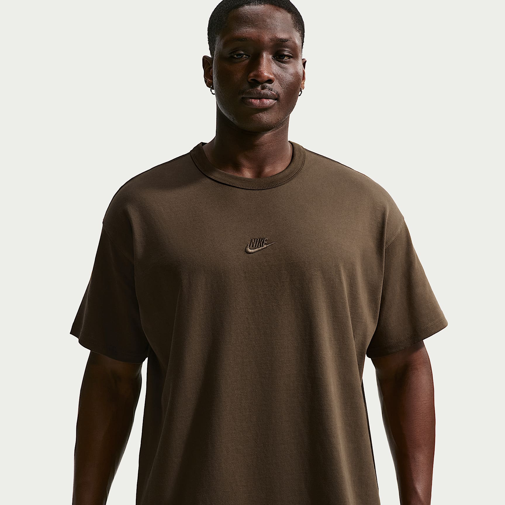 Nike Sportswear Premium Essentials Men's T-Shirt – Dark Hazel