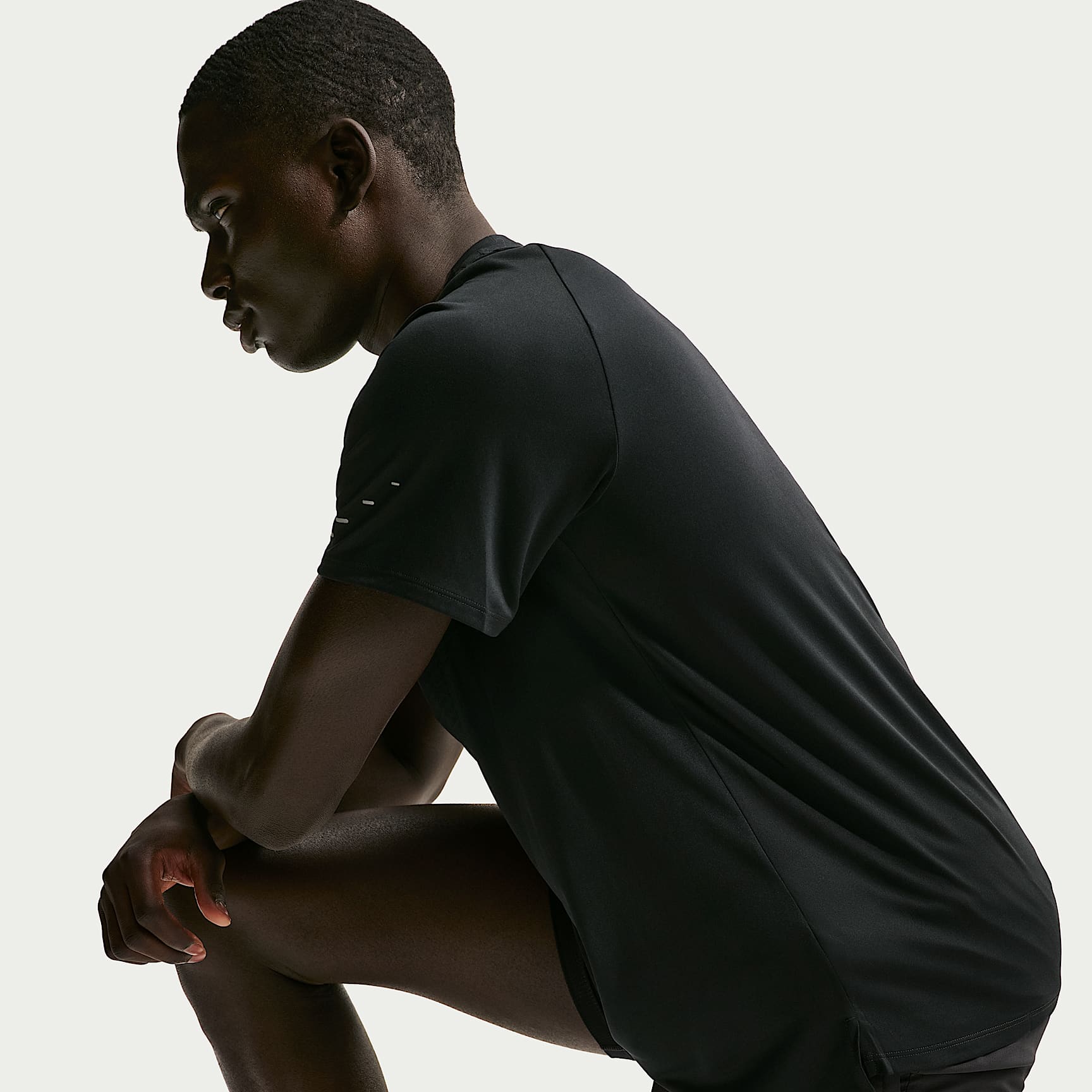 Nike Stride Men's Dri-FIT ADV Short-Sleeve Running Top – Black