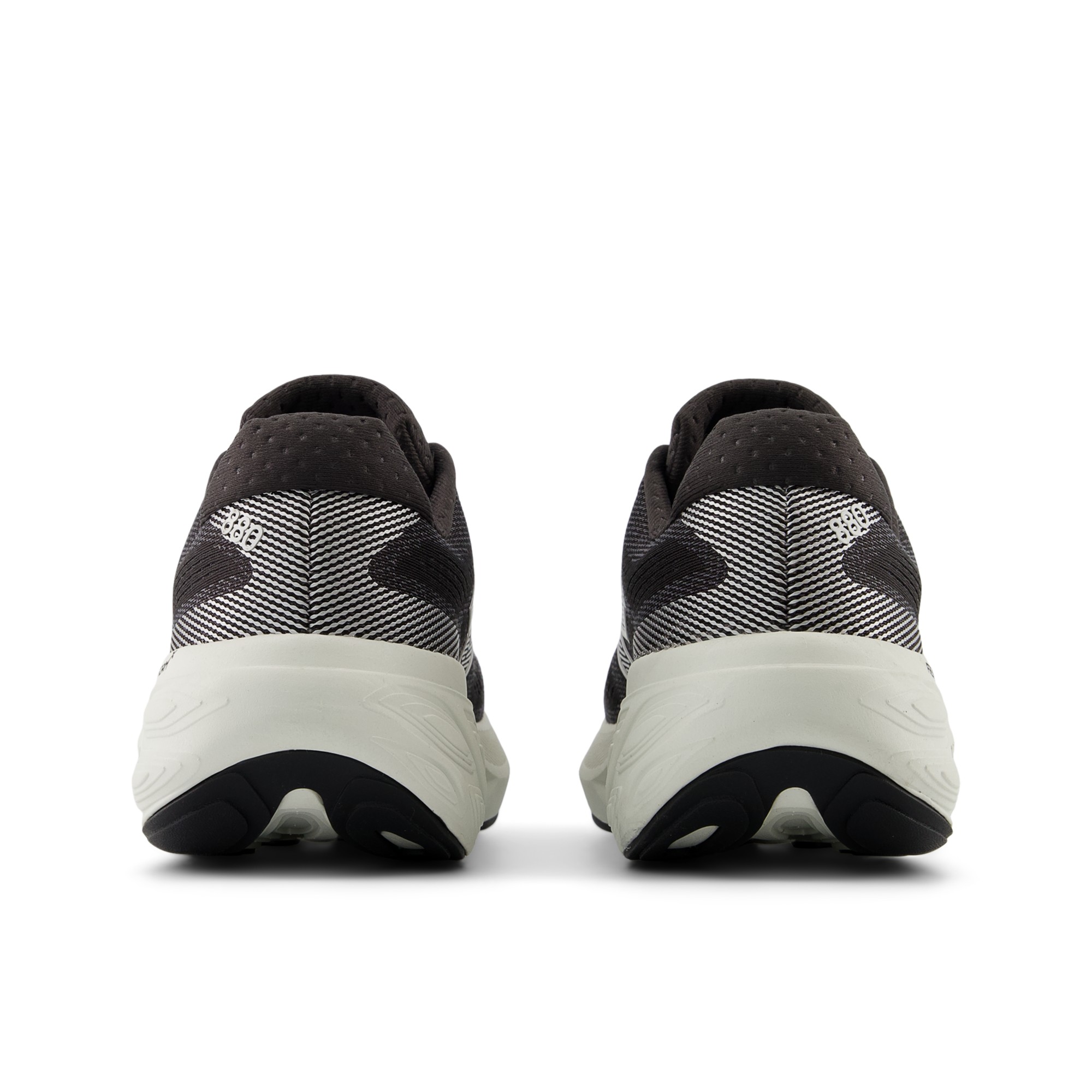 Fresh Foam X 880v15 – BLACK CEMENT with SEA SALT and SILVER METALLIC