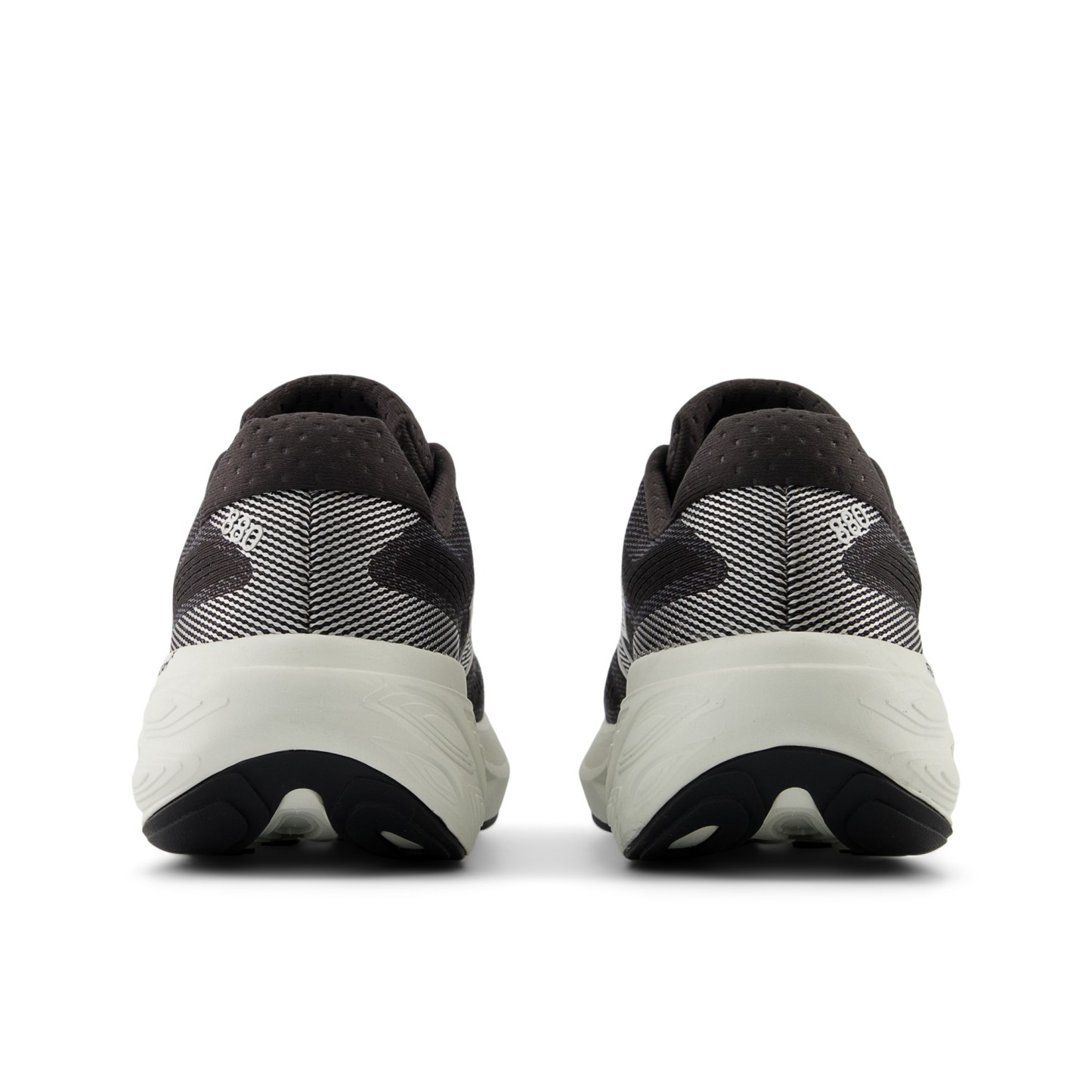 Fresh Foam X 880v15 – BLACK CEMENT with SEA SALT and SILVER METALLIC
