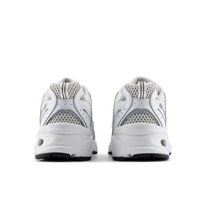 530 – WHITE with SILVER METALLIC and BLACK