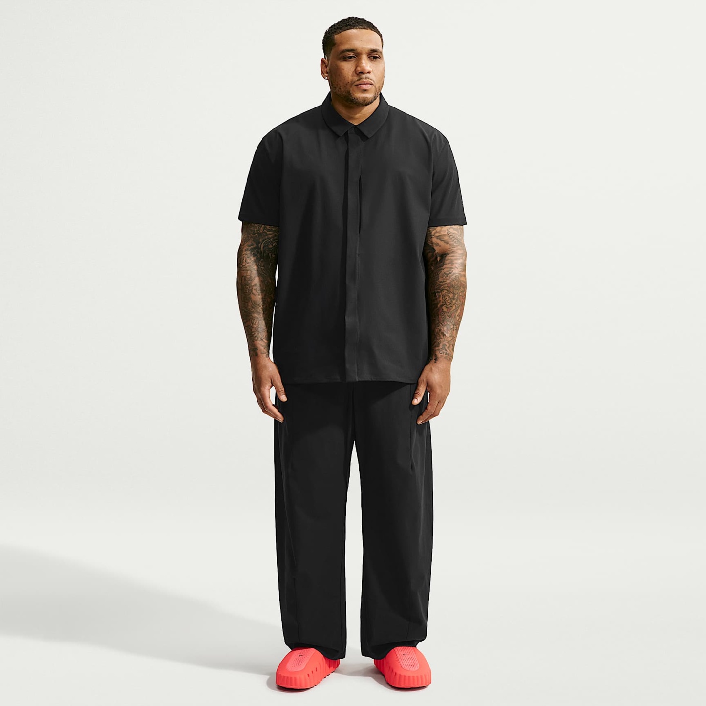 Nike 24.7 PerfectStretch Men's Dri-FIT UV Protection Barrel-Leg Trousers – Black/Black/Dark Smoke Grey