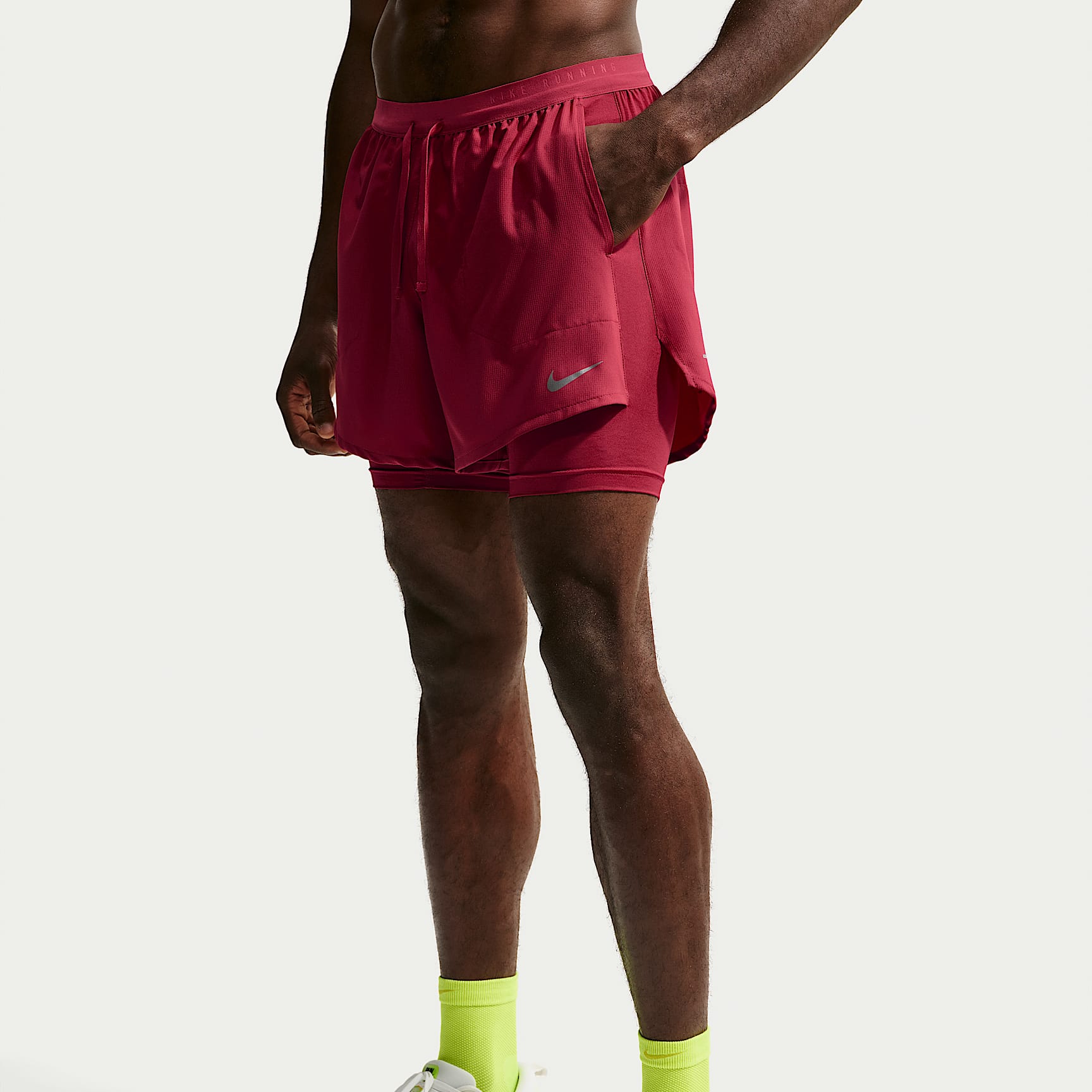 Nike Stride Men's Dri-FIT 13cm (approx.) Hybrid Running Shorts – Tough Red/Reflective Silver
