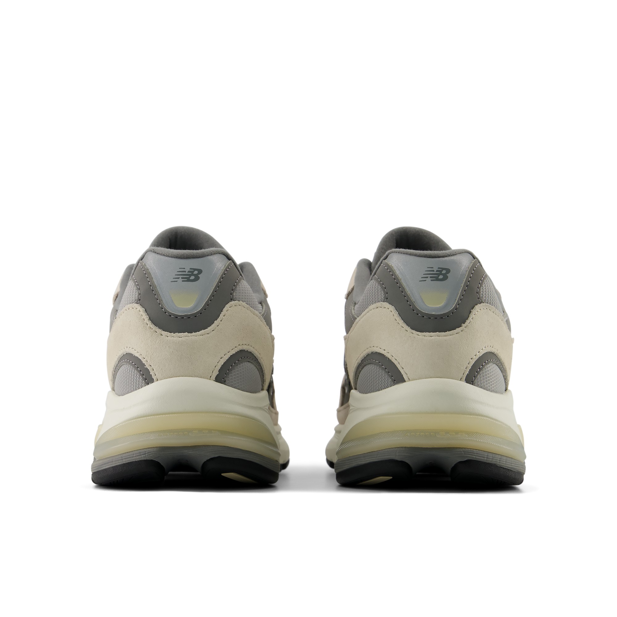 2010 – TIMBERWOLF with HARBOR GREY