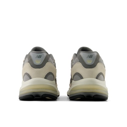 2010 – TIMBERWOLF with HARBOR GREY