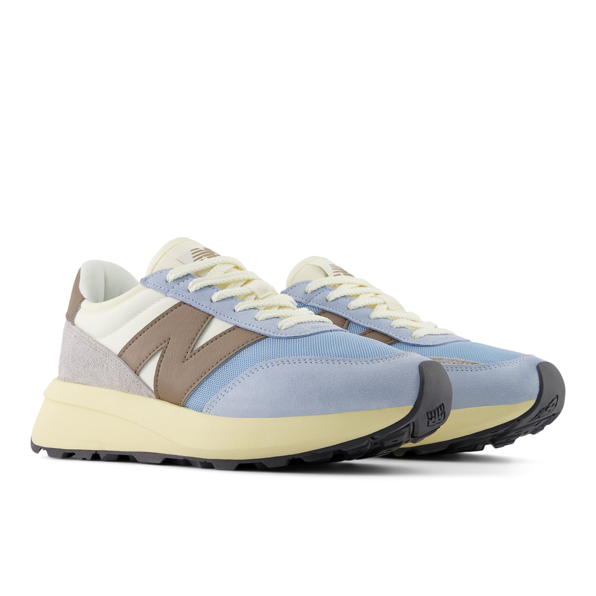 370 – Light Chrome Blue with Mushroom