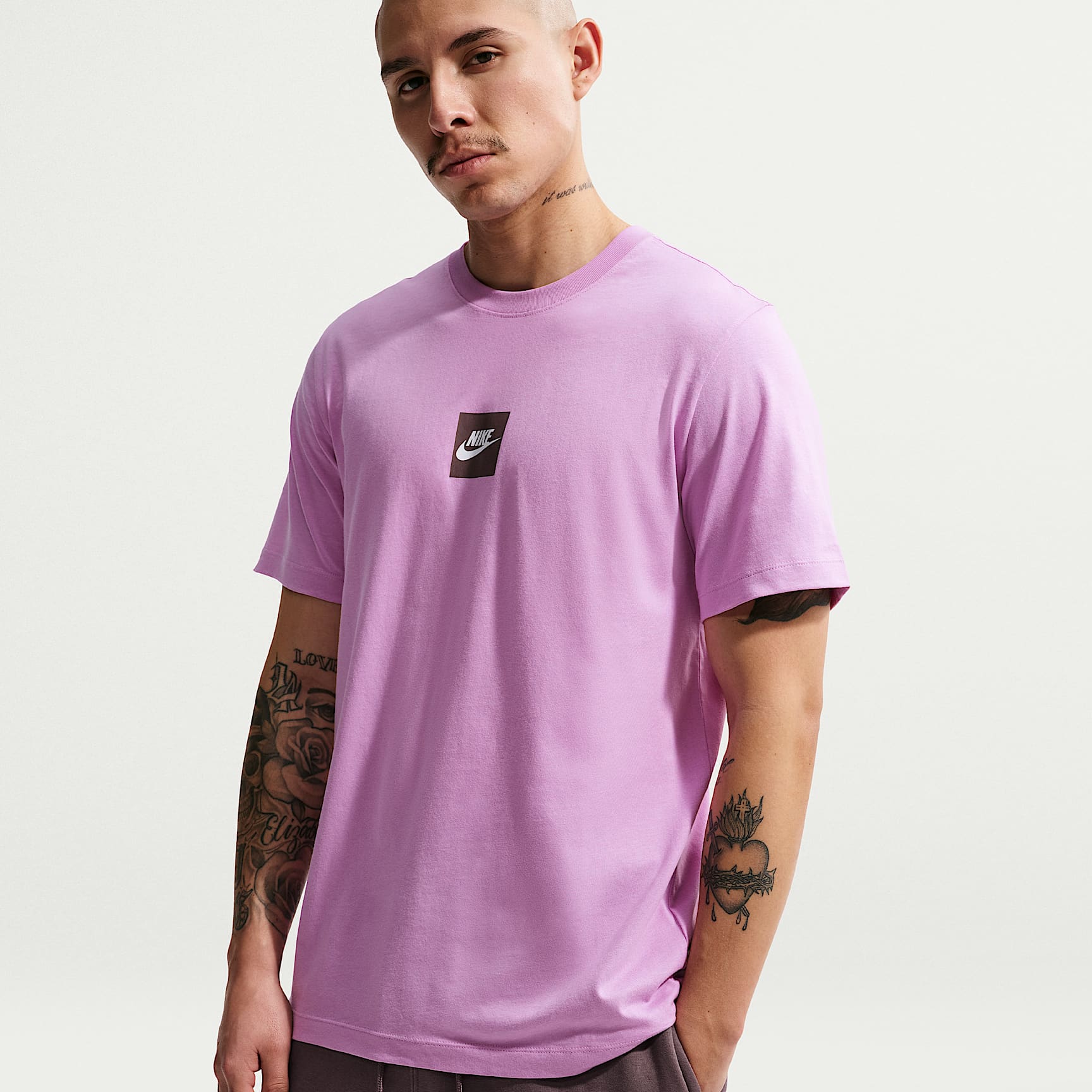 Nike Sportswear T-Shirt – Light Magenta