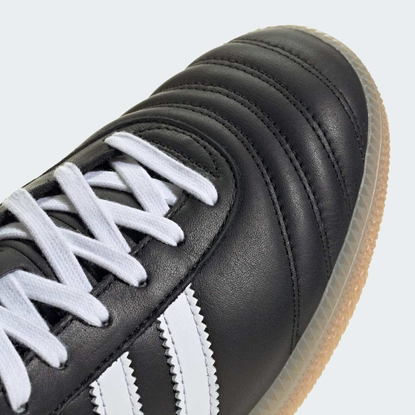 Samba Jp Shoes - Core Black / Cloud White / Gum - view 9
