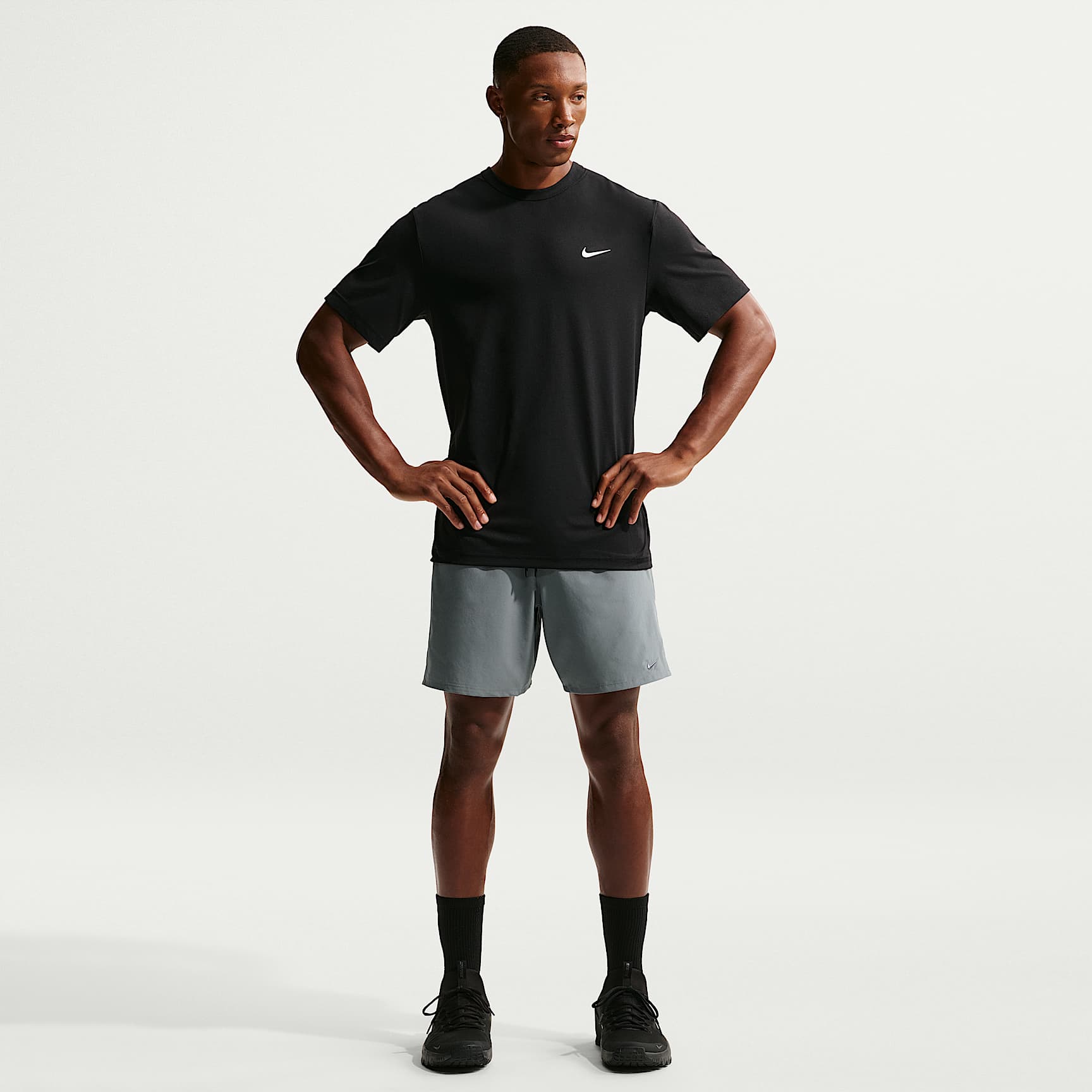 Nike Unlimited Men's Dri-FIT 18cm (approx.) Unlined Versatile Shorts – Smoke Grey/Black/Smoke Grey