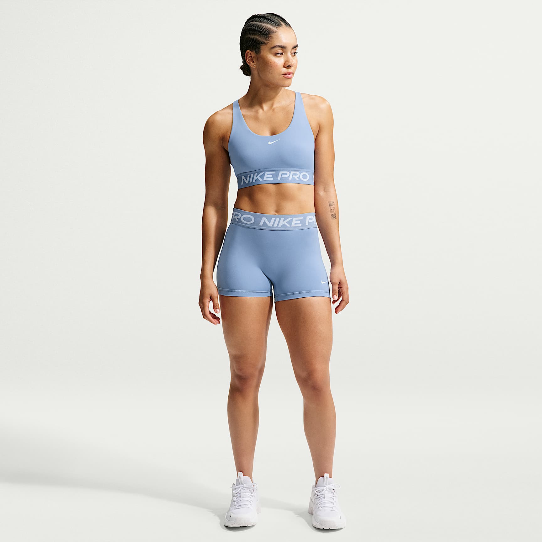 Nike Pro Women's Mid-Rise 7.5cm (approx.) Biker Shorts – Work Blue/White