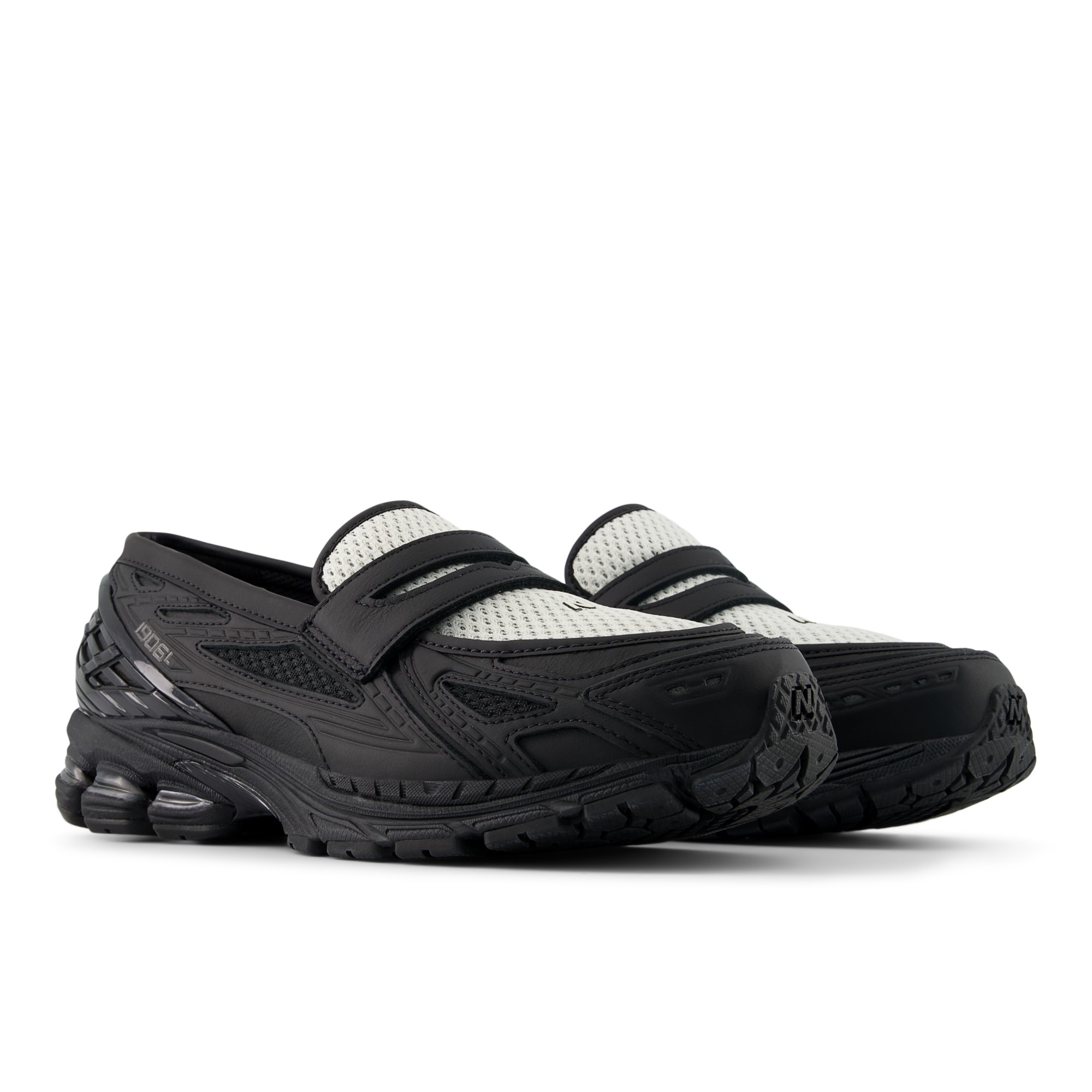 1906L – BLACK with ANGORA