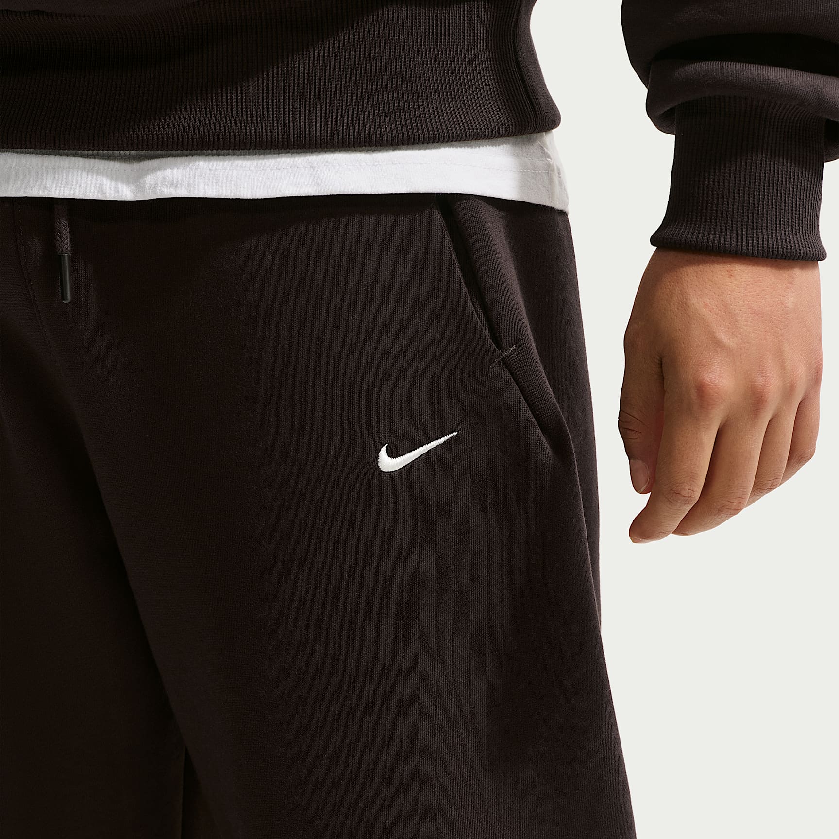 Nike Solo Fleece Men's Cuffed Trousers – Velvet Brown/Sail