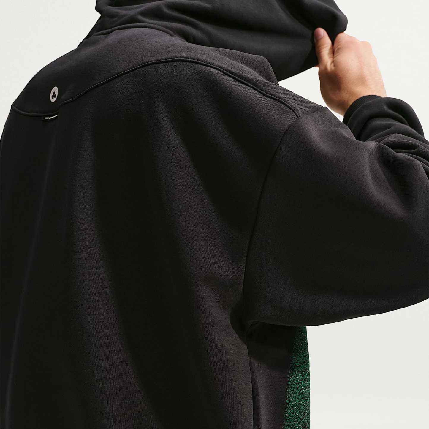 Boston Celtics Standard Issue Men's Fleece Basketball Hoodie – Black/White