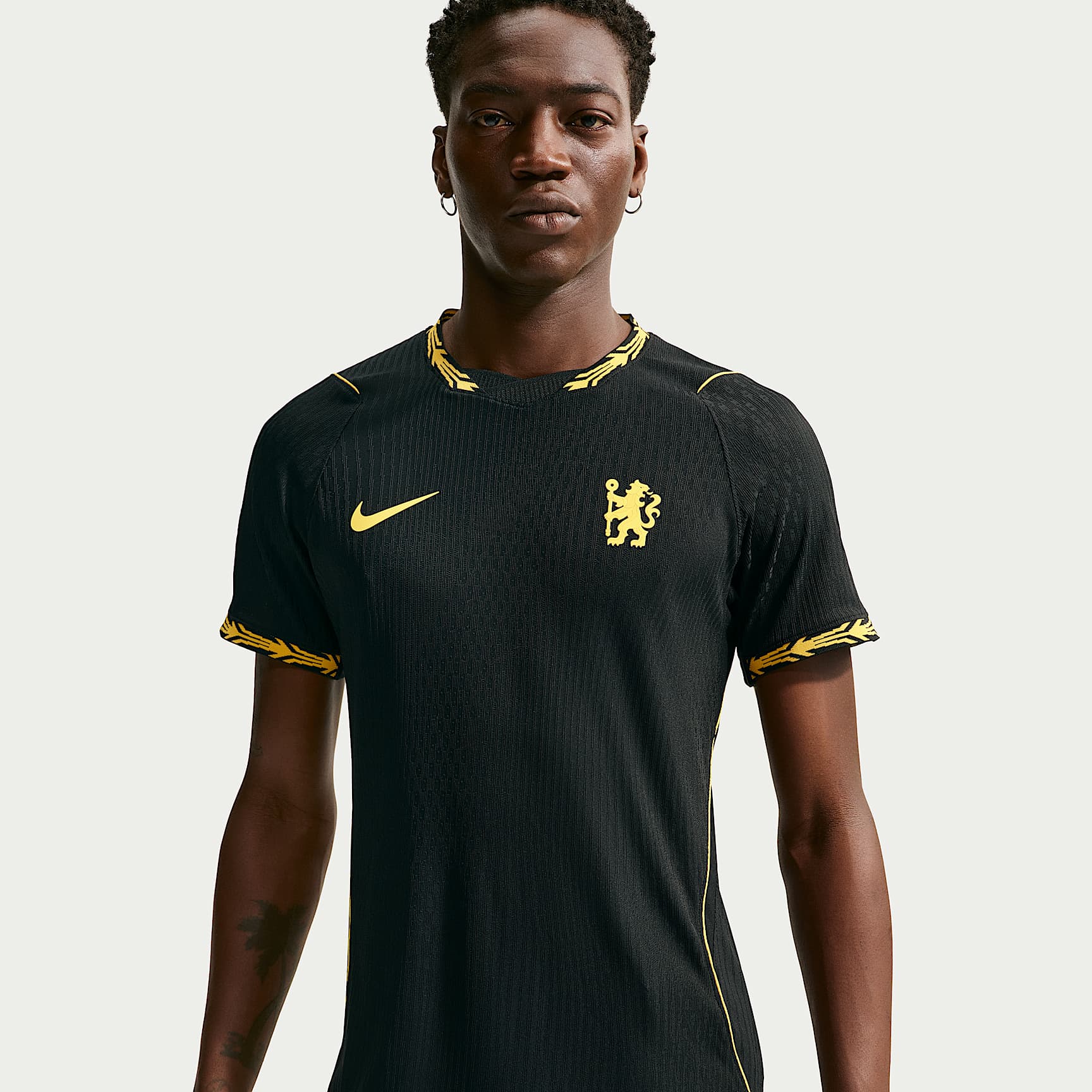 Chelsea F.C. 2026/27 Match Away Men's Nike Aero-FIT Football Authentic Shirt – Black/Midwest Gold/Midwest Gold
