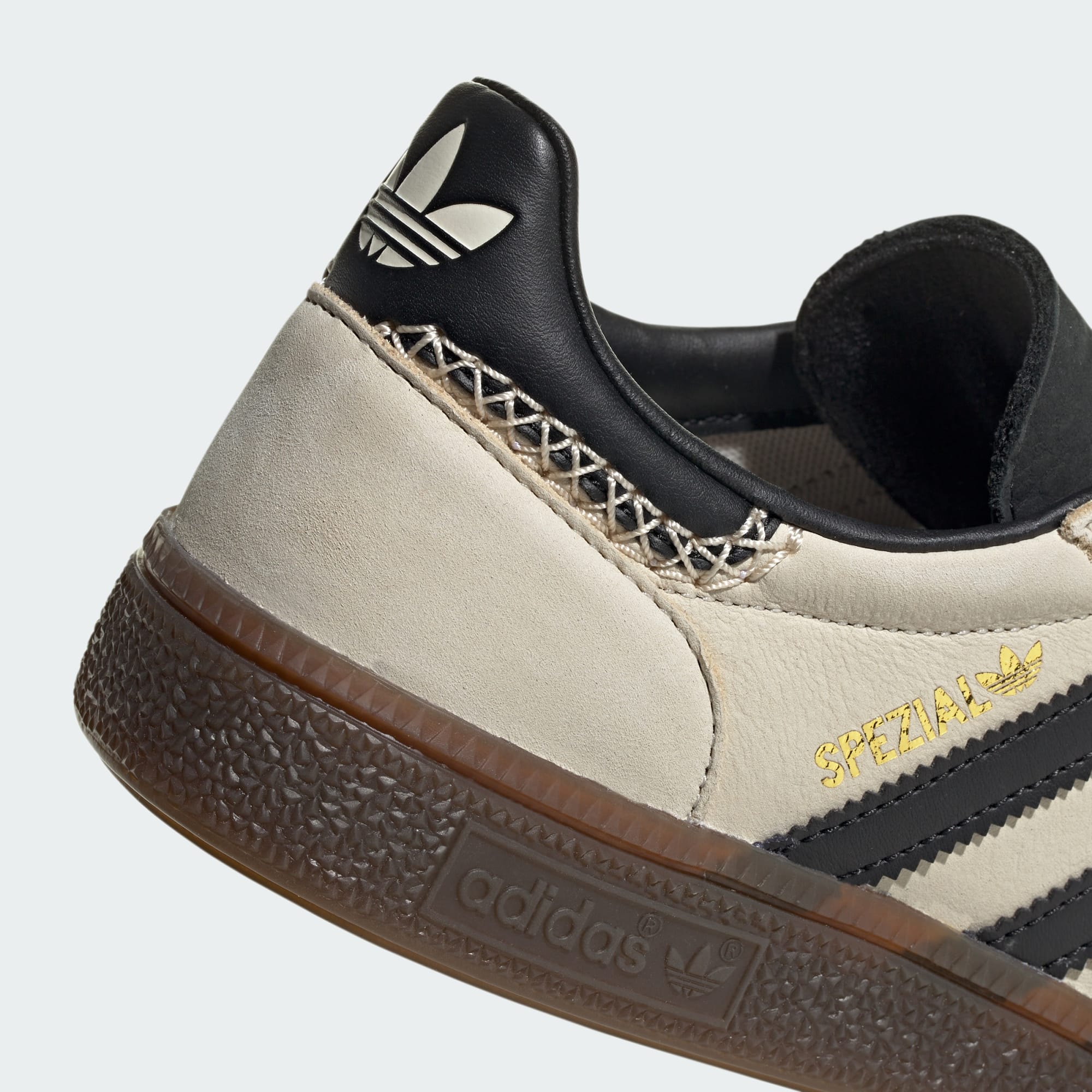 Handball Spezial Shoes – Wonder White / Core Black / Magic Beige