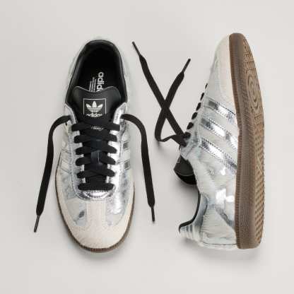 SAMBA OG SHOES - Cream White / Silver Metallic / Core Black - view 4
