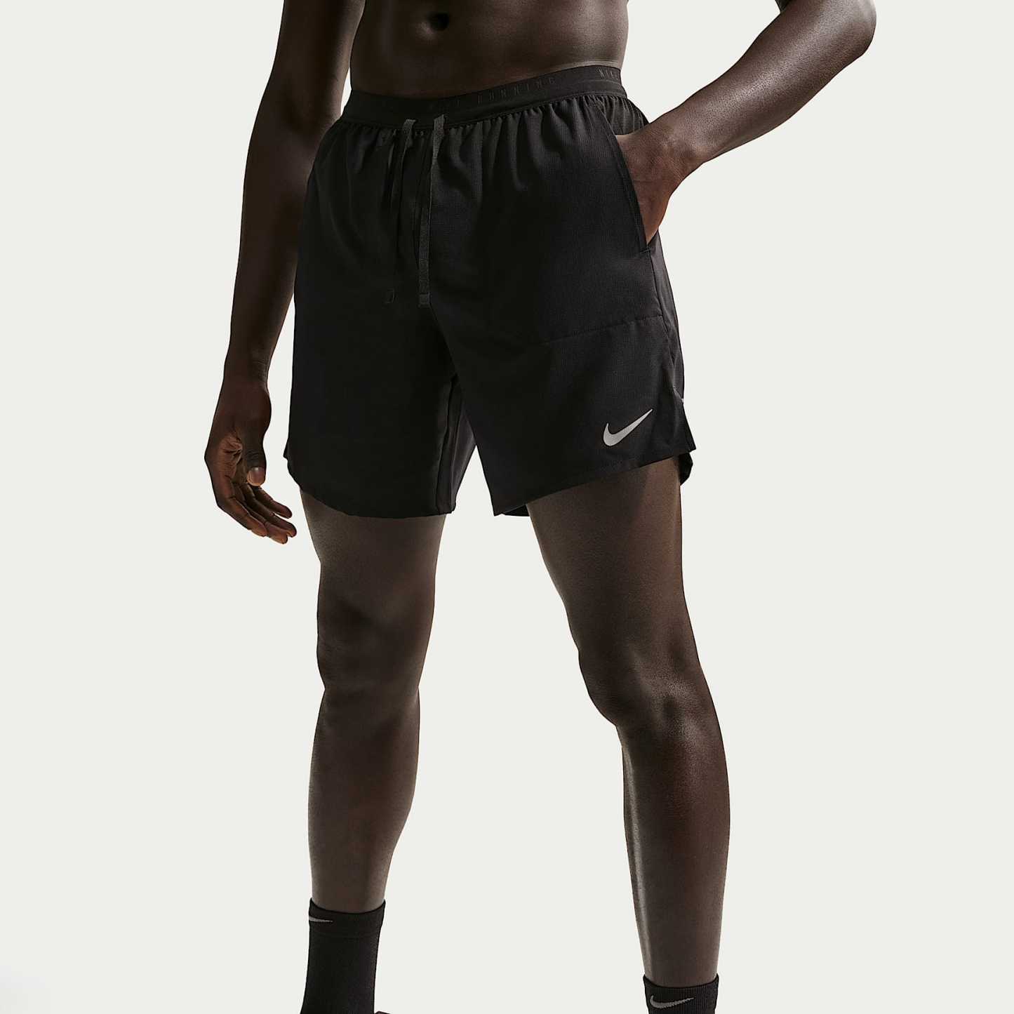 Nike Stride Men's Dri-FIT 18cm (approx.) 2-in-1 Running Shorts – Black
