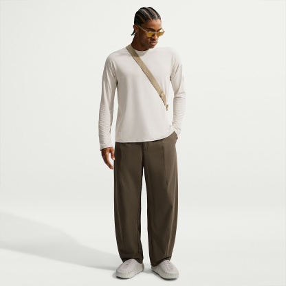 Nike 24.7 PerfectStretch Men's Dri-FIT UV Protection Barrel-Leg Trousers – Dark Hazel/Black/Velvet Brown
