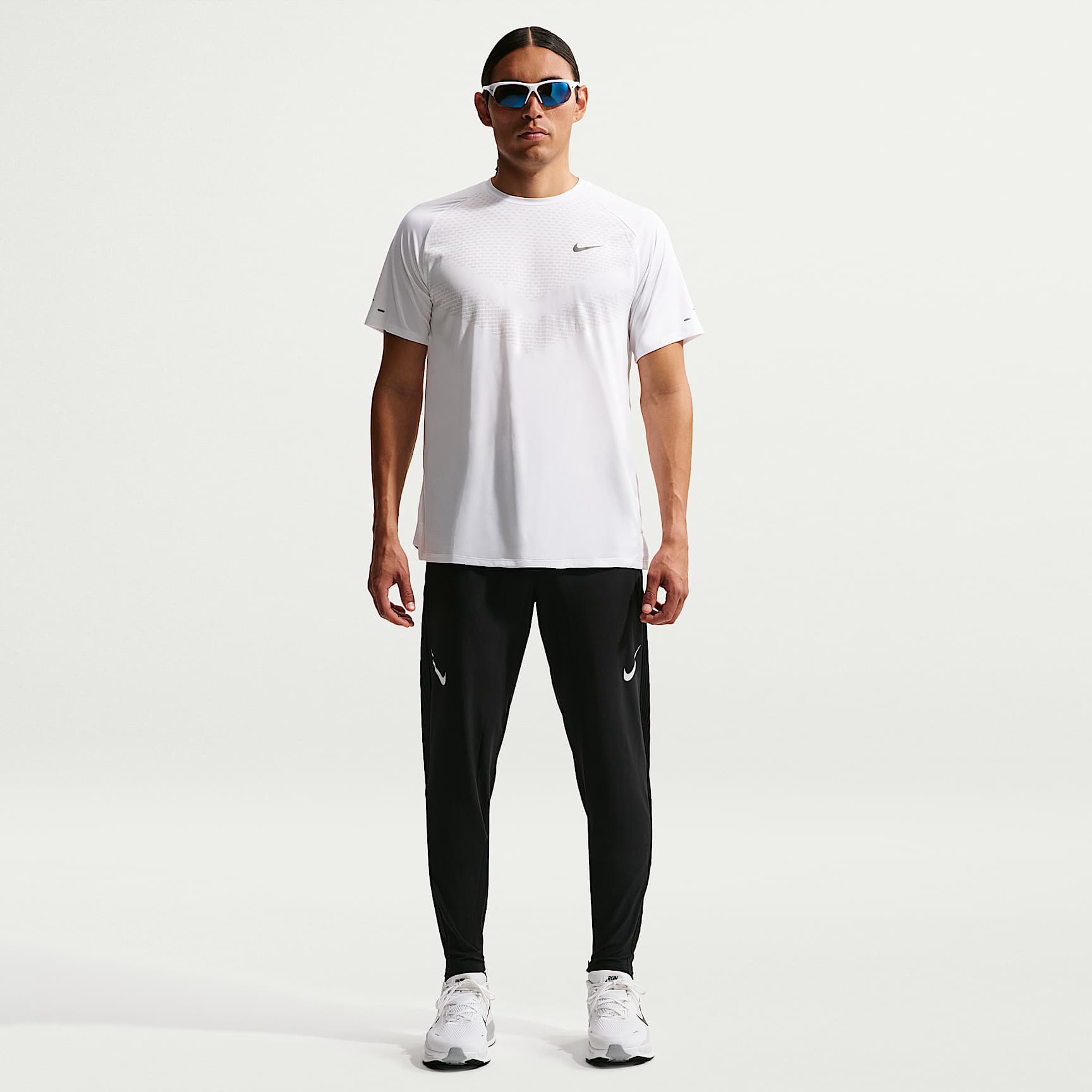 Nike AeroSwift Men's Dri-FIT ADV Running Trousers – Black/Summit White