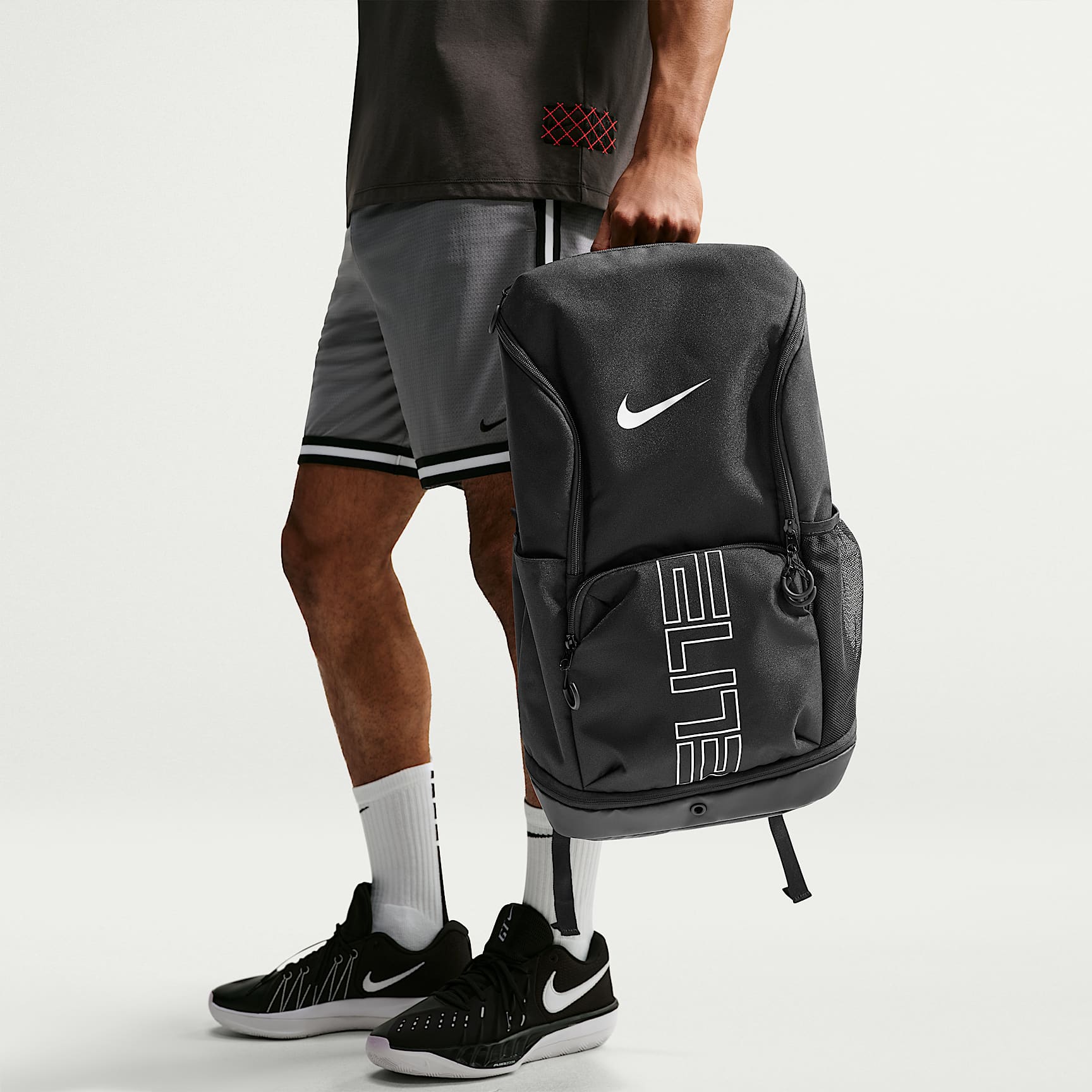 Nike Varsity Elite Backpack (32L) – Black/Black/Metallic Silver