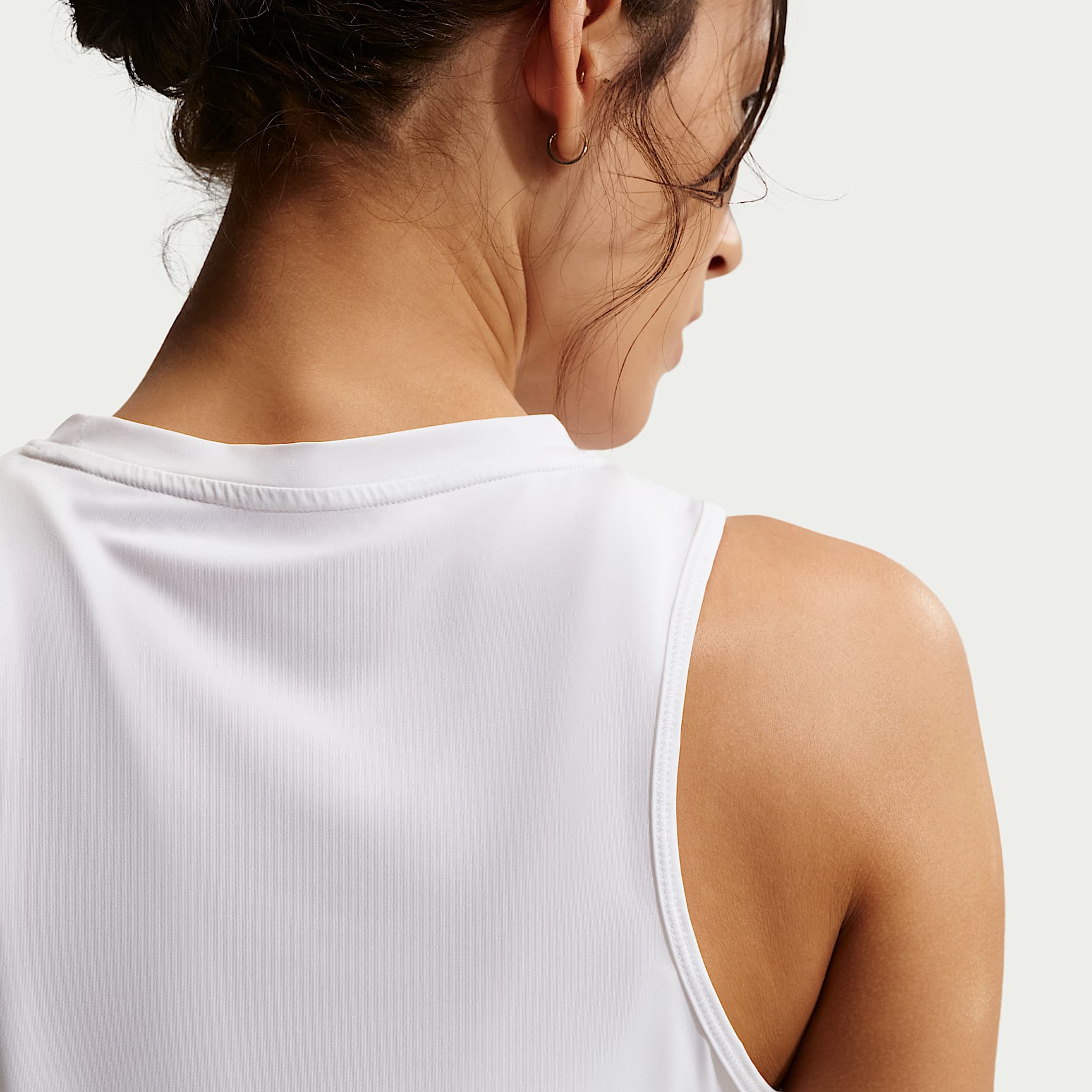 Nike One Classic Women's Dri-FIT Tank Top – White/Black