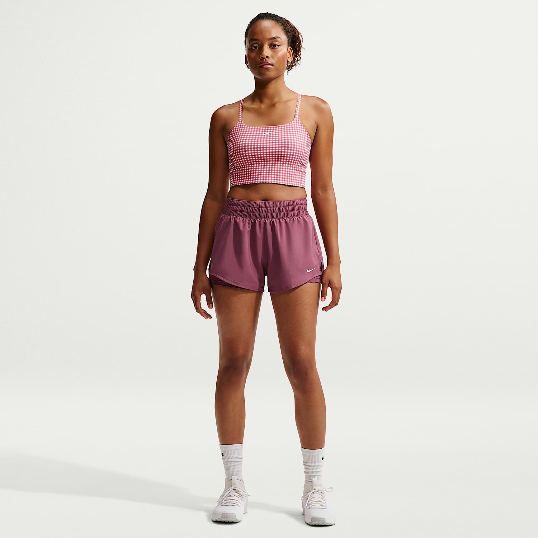 Nike One Women's Dri-FIT Mid-Rise 8cm (approx.) 2-in-1 Shorts – Pink Smoke/White