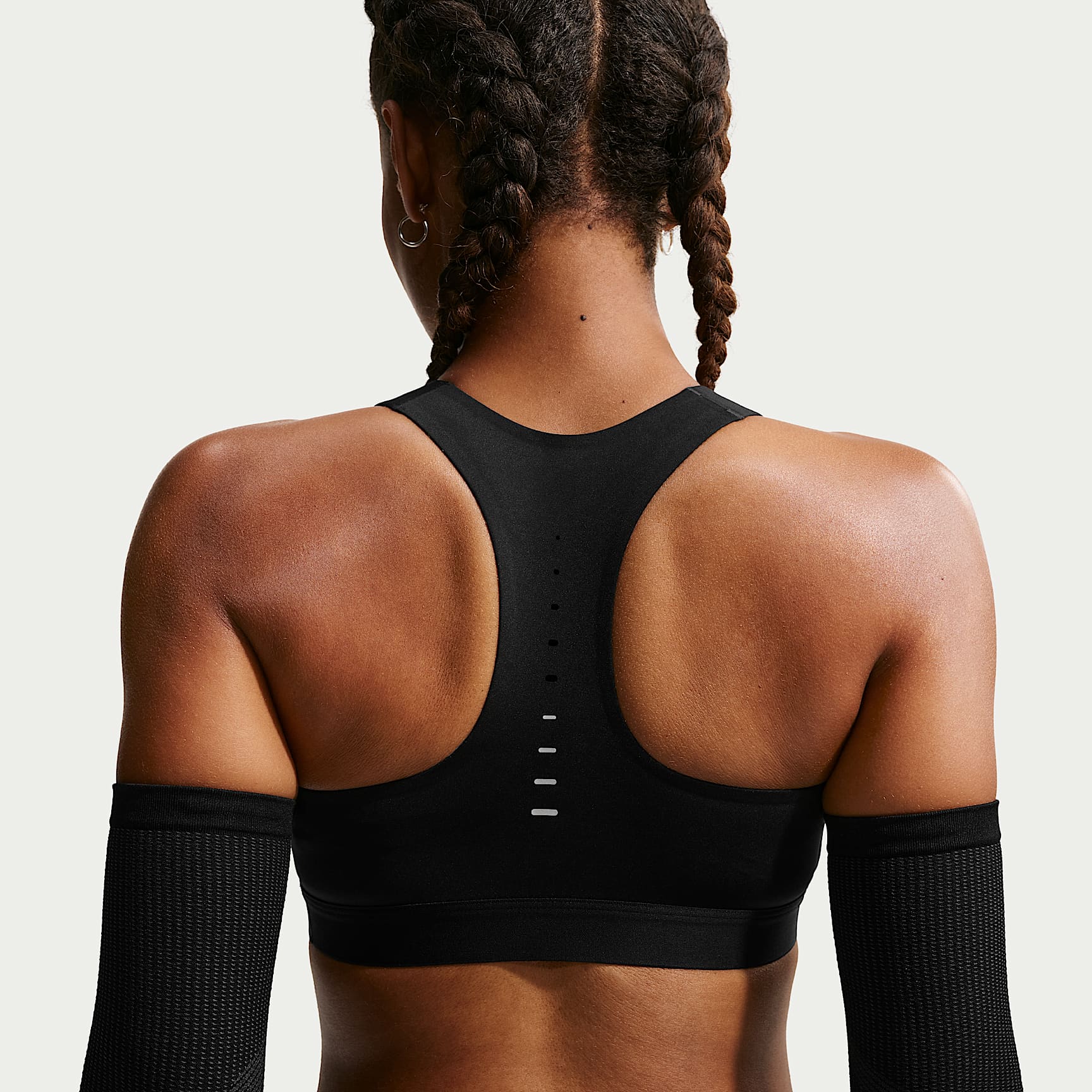 Nike Swift Women's High-Support Lightly Lined Sports Bra – Black/Silver