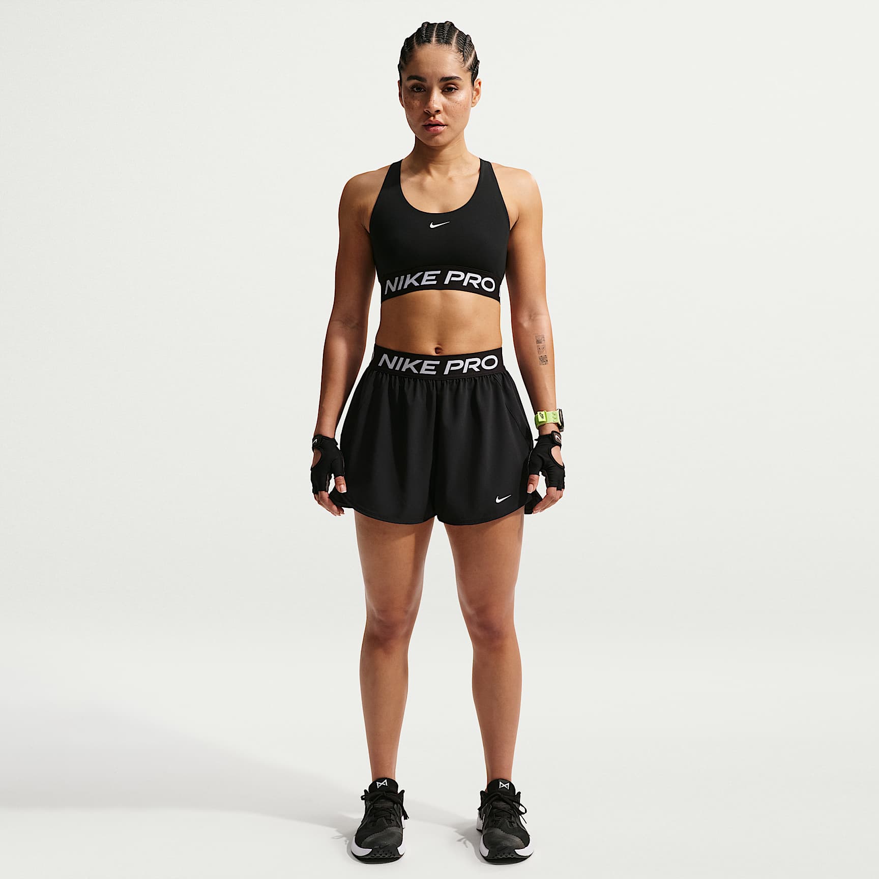 Nike Pro Women's 2-in-1 Shorts – Black/White