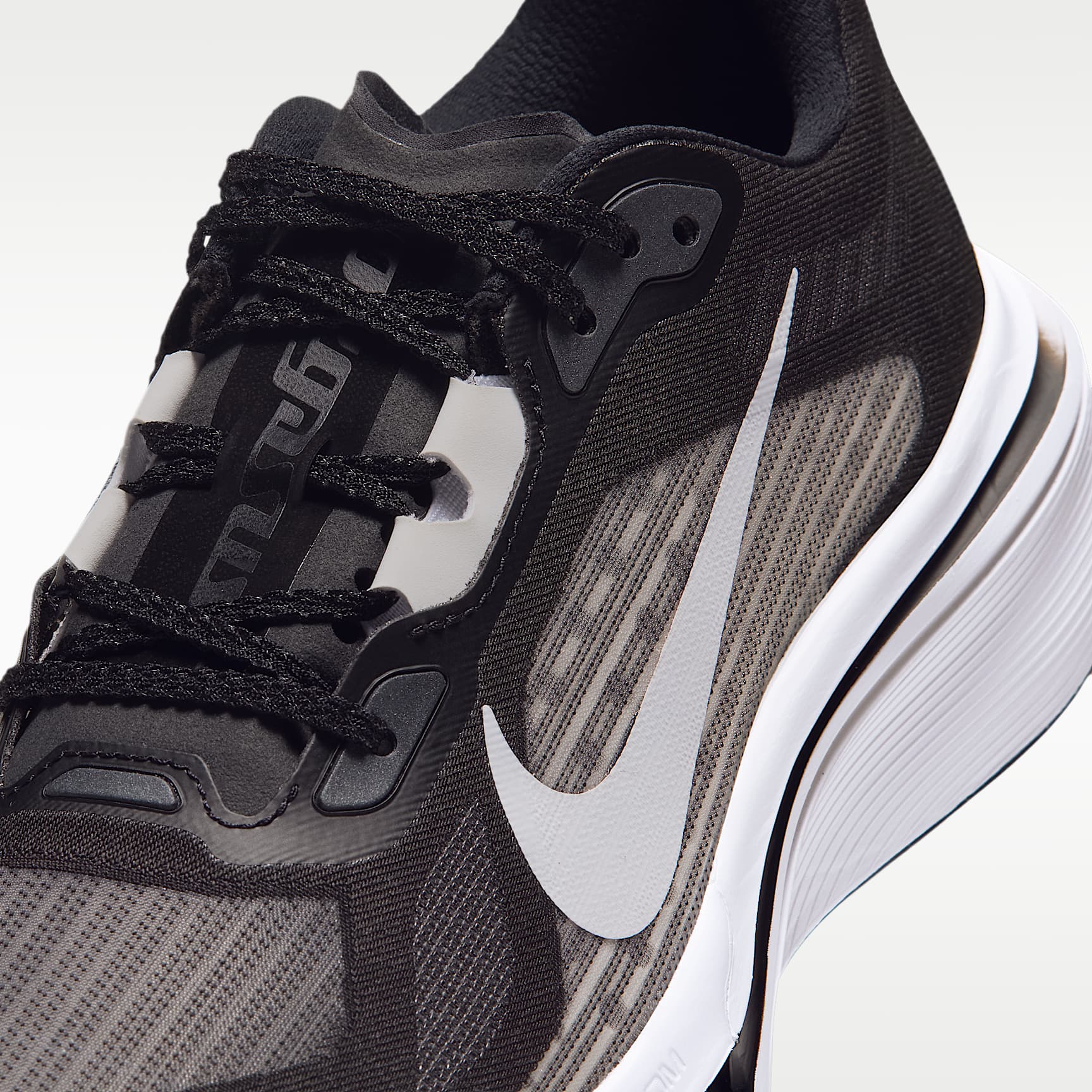 Nike Pegasus Plus 2 Women's Road-Running Shoes – Black/Smoke Grey/White